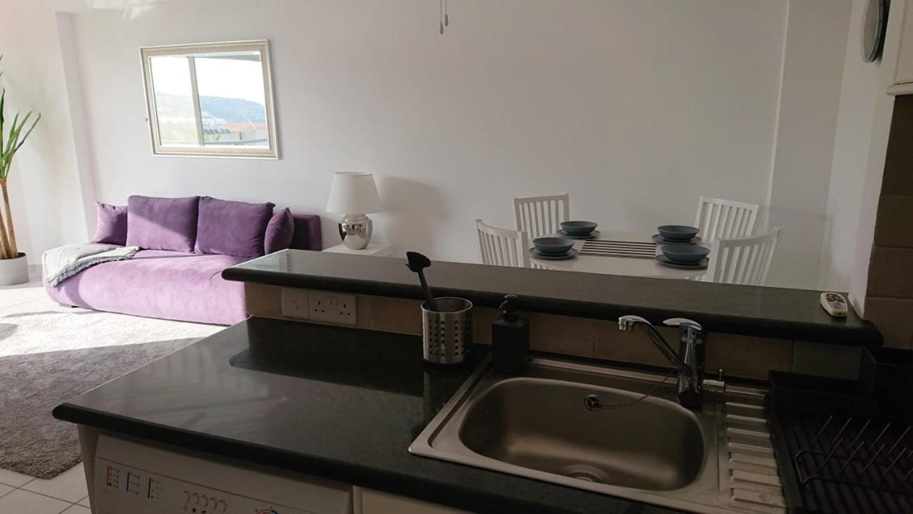 Sea View Apartment Peyia, Paphos ภายนอก รูปภาพ